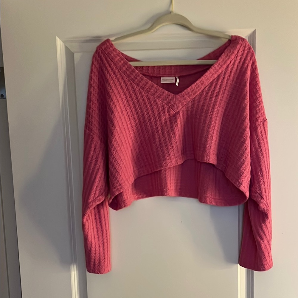 Free People Out-From-Under Pink V-Neck Cropped Sweater